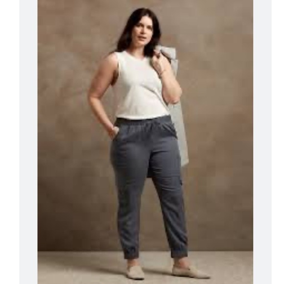 Banana Republic Factory TENCEL CARGO JOGGER XS - Picture 1 of 10